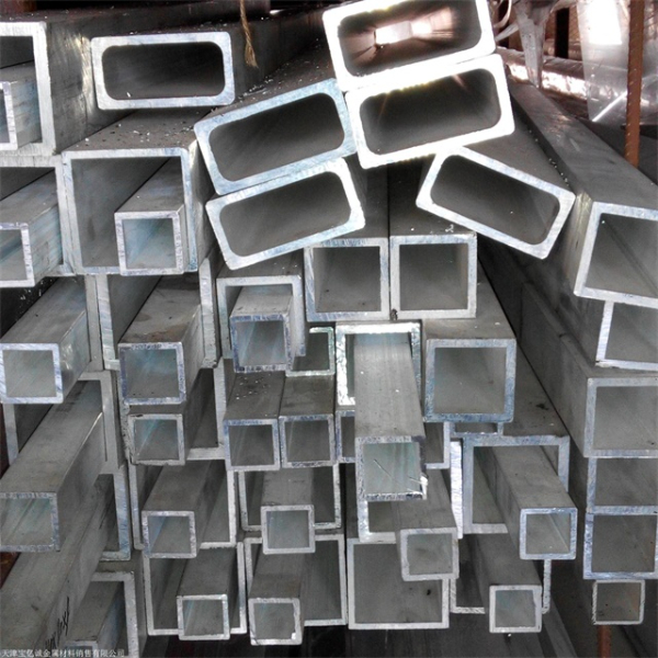 天津源泰德潤方管